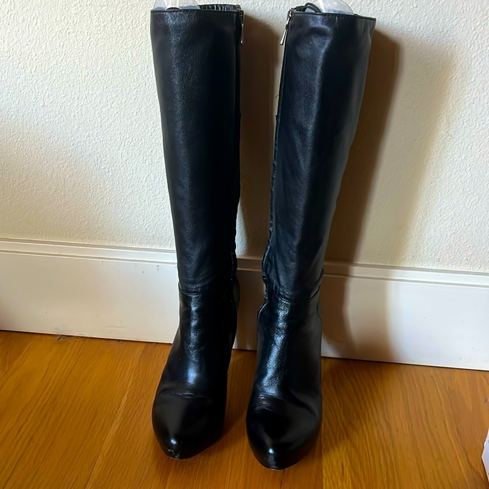 Max Studio Platform leather boots